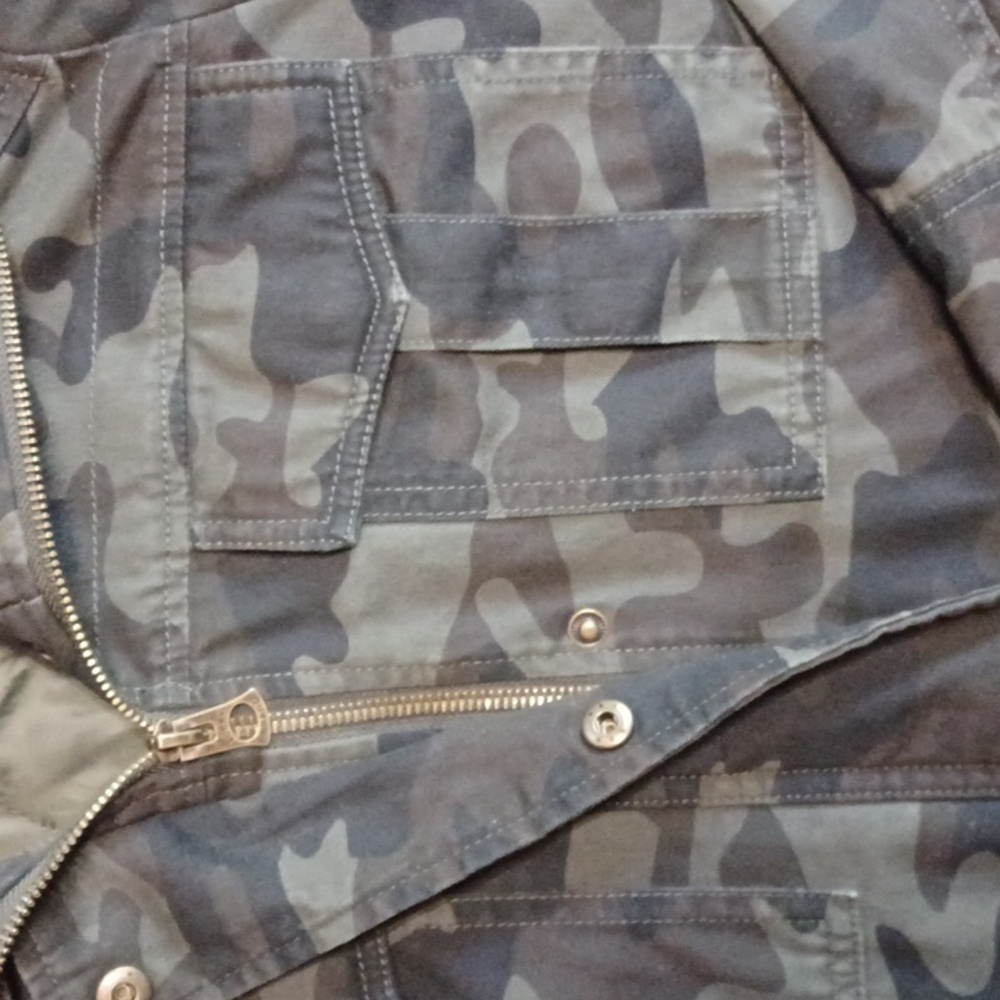 Lucky Brand Women's Camo Full Zip Plus Snap Quilt Lined  Hoodie Jacket Size L - Picture 3 of 10